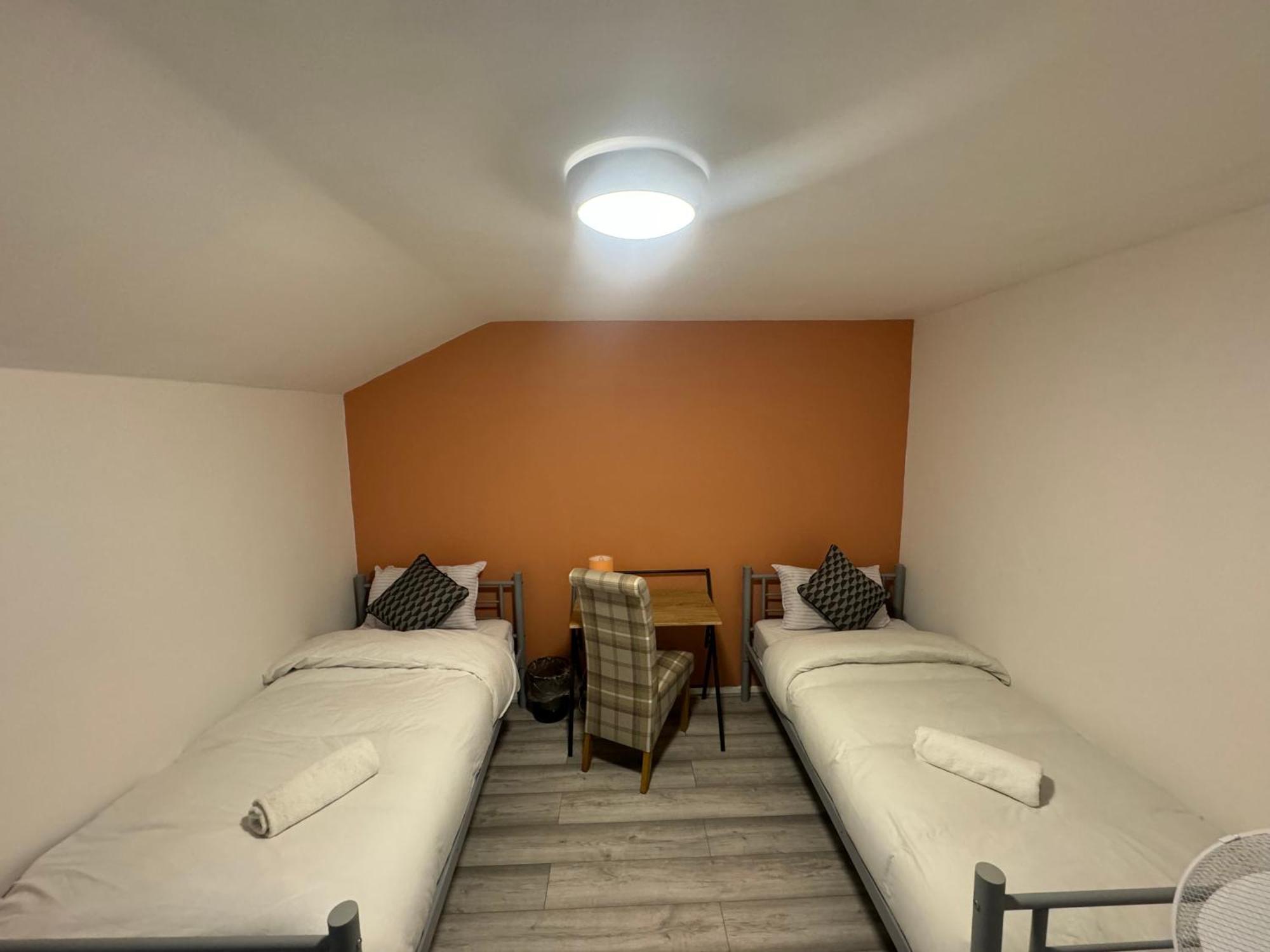 Tottenham Velvet Suites London Exterior photo